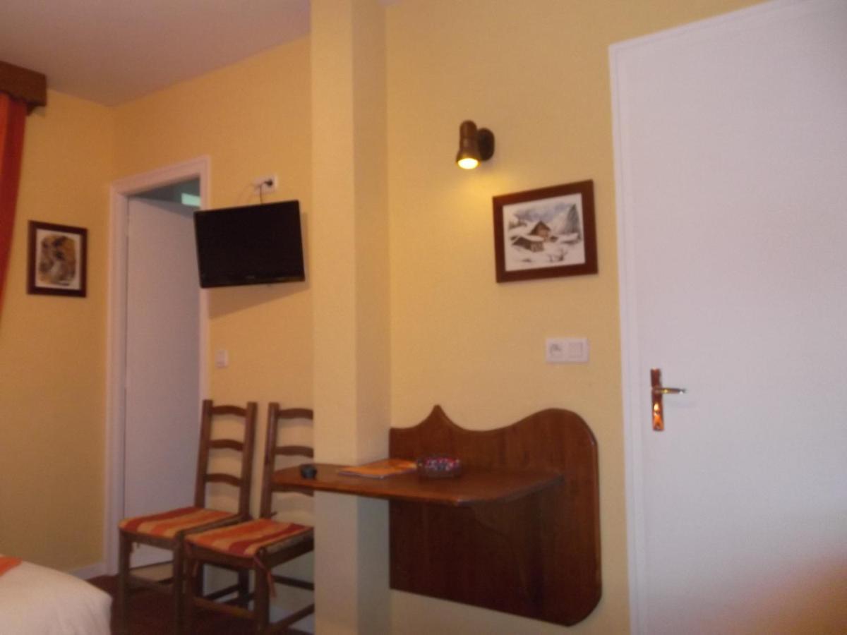 Auberge De La Dranse Châtel Rom bilde
